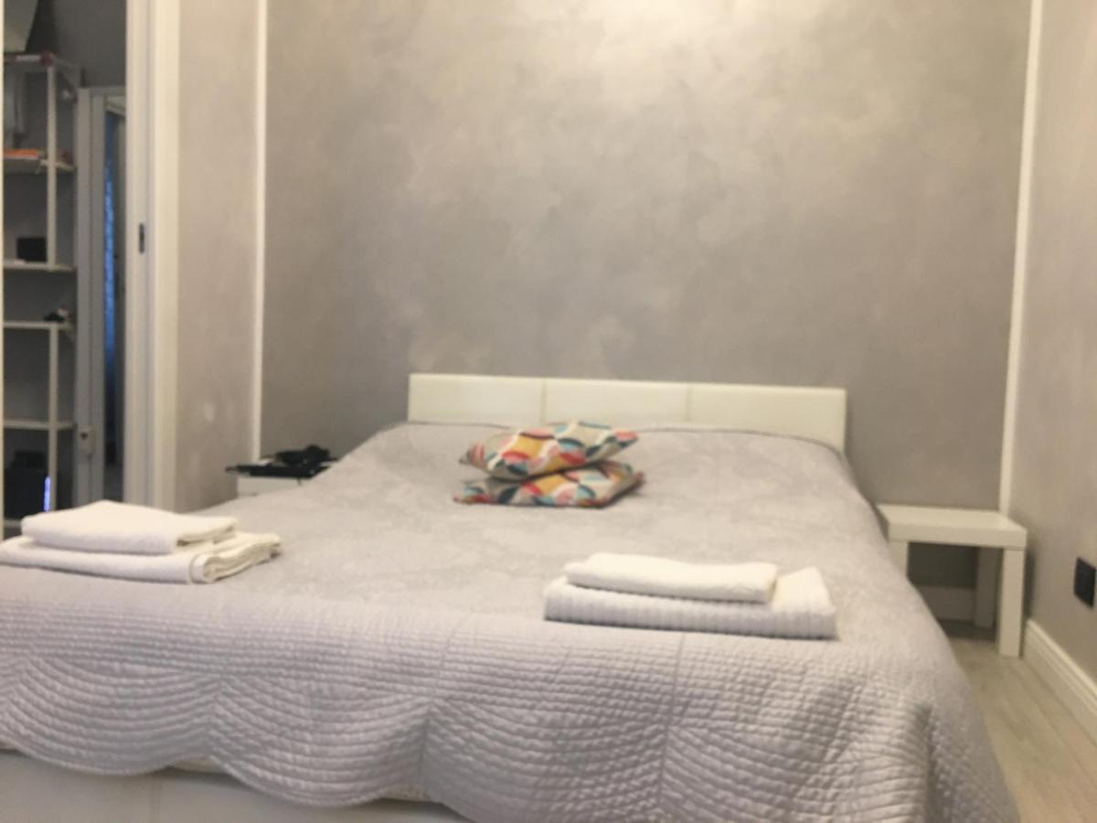 Apartamento Studio Monte Ceneri Milán Exterior foto